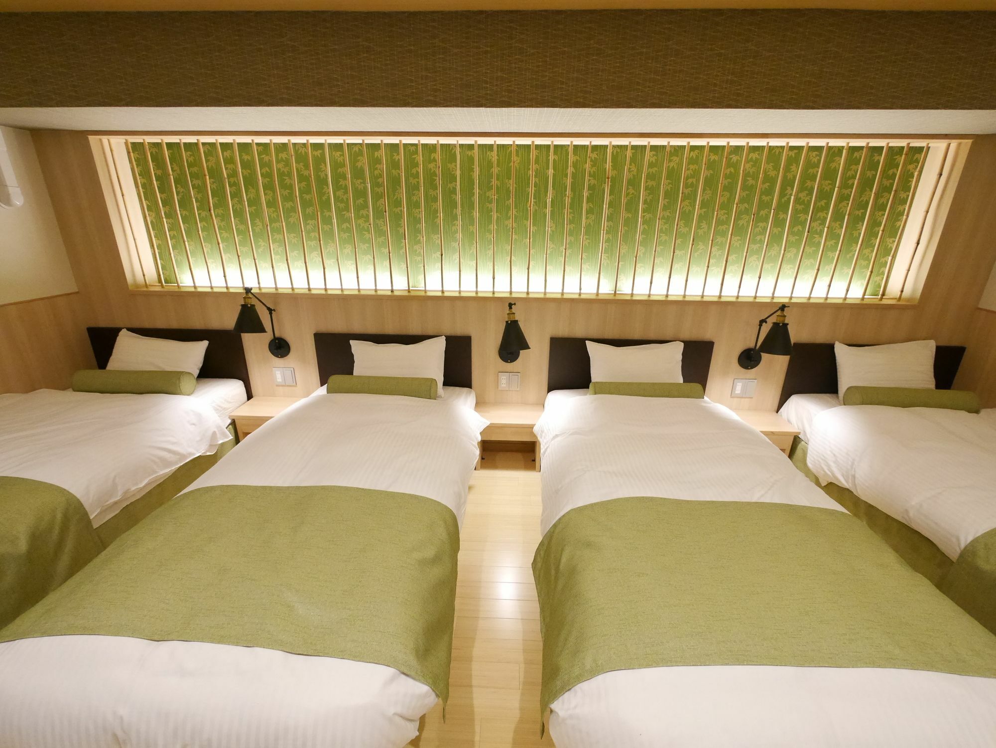 Ookini Hotels Shinsaibashi Sennencho Apartment أوساكا المظهر الخارجي الصورة